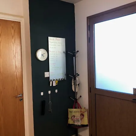 Koloni One Bedroom Guest